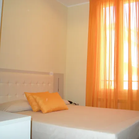 Casa Zeffirino 3* سانريمو