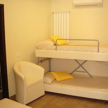 بيت ضيافة Casa Zeffirino