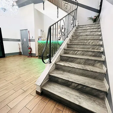 Casa Zeffirino 3* سانريمو