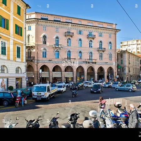 Casa Zeffirino سانريمو