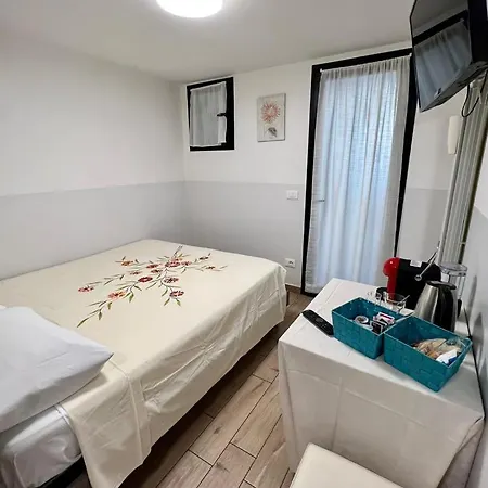 Casa Zeffirino Guest house Sanremo