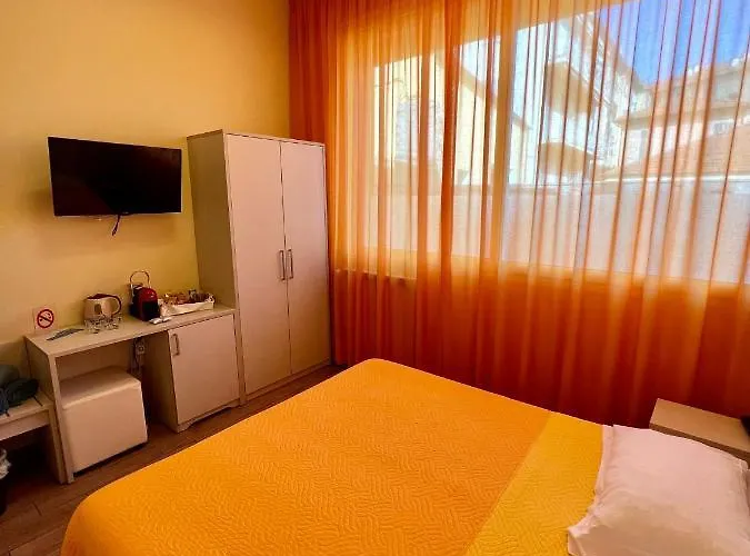 Casa Zeffirino Gæstehus Sanremo