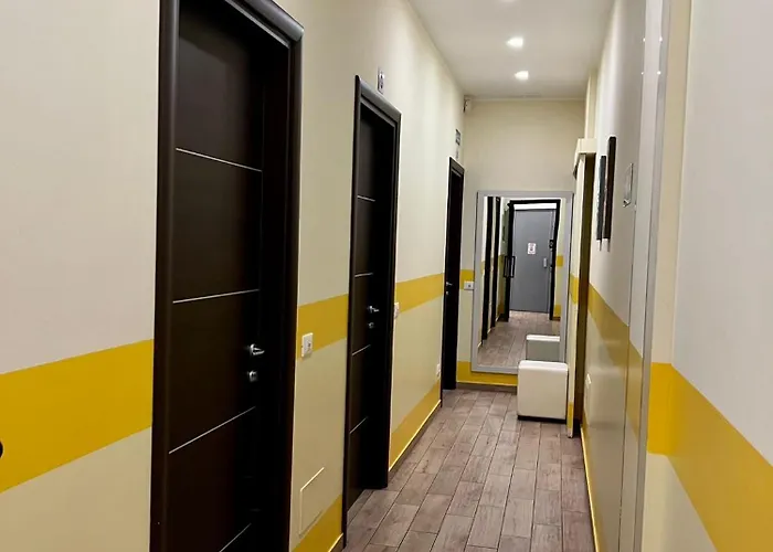 Casa Zeffirino 4* סנרמו