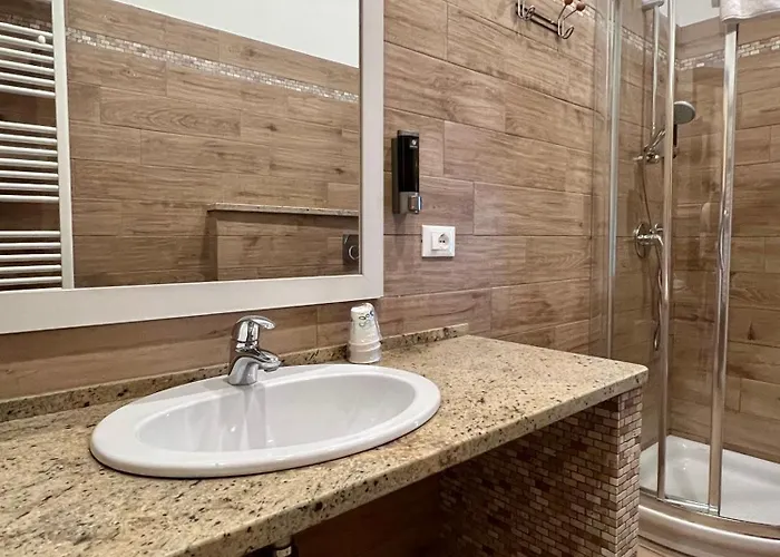 Casa Zeffirino 4* סנרמו