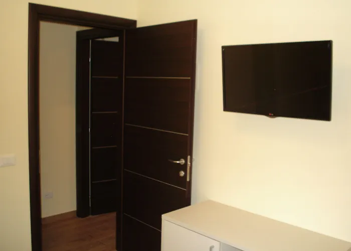 Casa Zeffirino 4* סנרמו